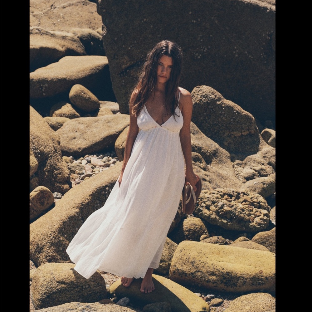 white christmas dresses ANNIE COTTON GAUZE TIERED DRESS – Velvet by Graham & Spencer main image 0